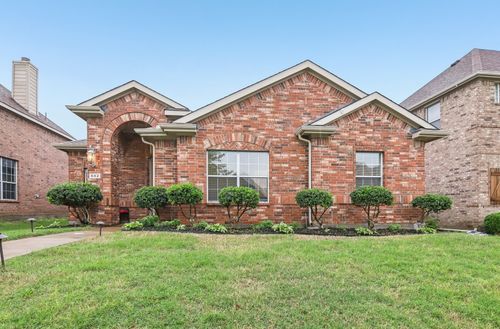 682 Crockett Dr, Lavon, TX, 75166-1765 | Card Image