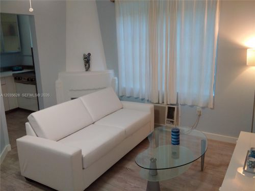 104-1525 Meridian Ave, Miami Beach, FL, 33139-3471 | Card Image