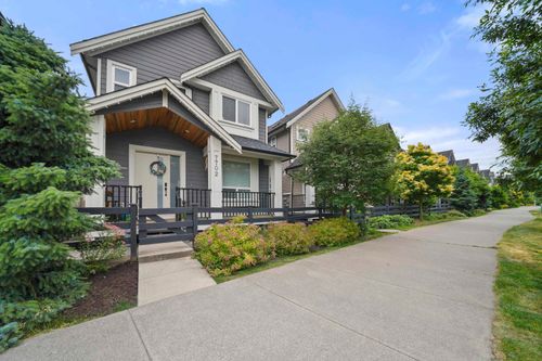 main-7702 211 St, Langley, BC, V2Y0W5 | Card Image
