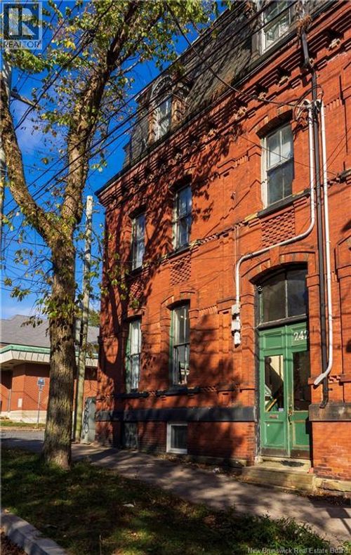 242 Germain St, Saint John, NB, E2L2G6 | Card Image