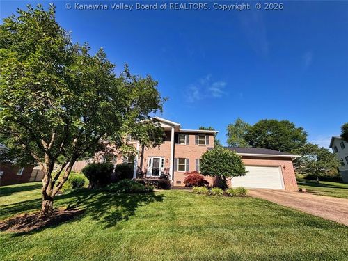 5 Acorn Ln, Elkview, WV, 25071-9355 | Card Image
