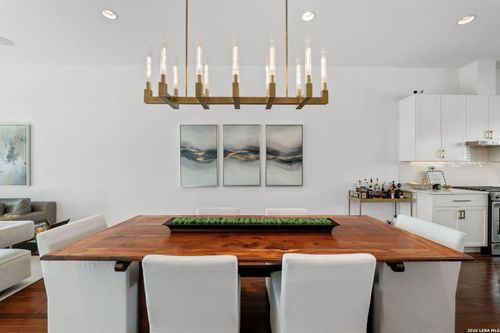 unit-204-318 W Grayson St, San Antonio, TX, 78212-1556 | Card Image