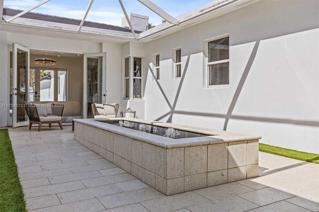 5925 Lagorce Dr, House other with 3 bedrooms, 3 bathrooms and null parking in Miami Beach FL | Image 6