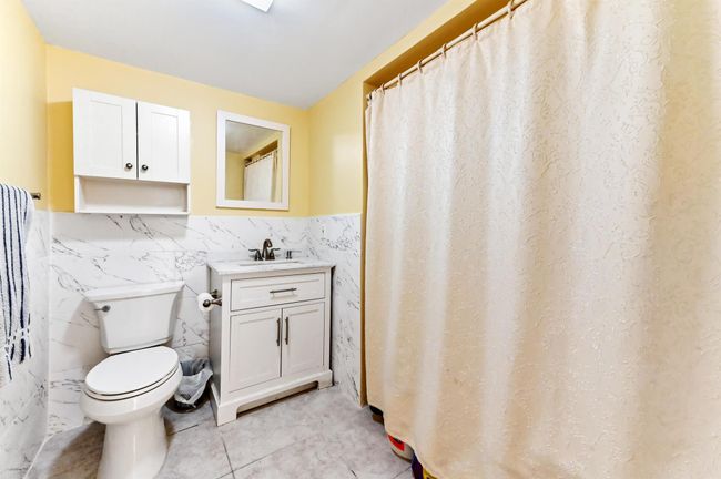 3864 Victoria Dr, Condo with 2 bedrooms, 3 bathrooms and null parking in West Palm Beach FL | Image 11