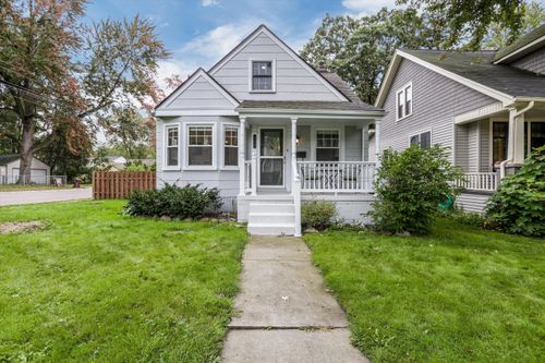 498 Ann St, Plymouth, MI, 48170-1218 | Card Image