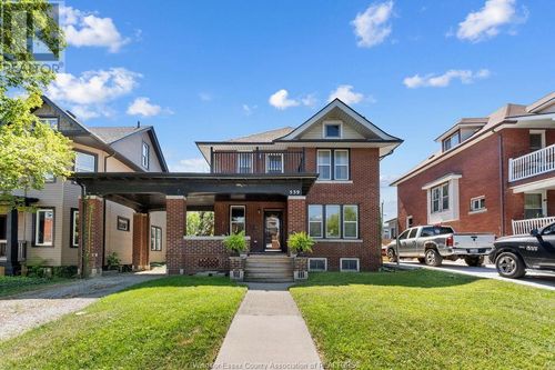 539 Hall Ave, Windsor, ON, N9A2L7 | Card Image