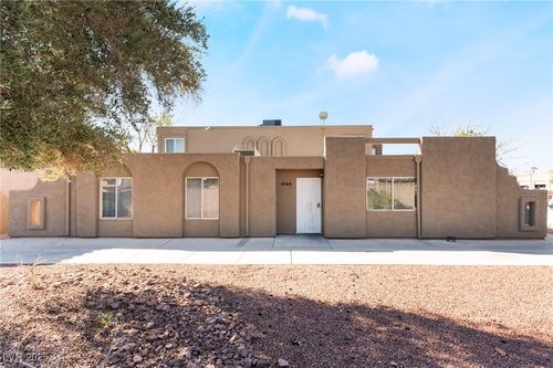 apt-a-574 Roxella Ln, Las Vegas, NV, 89110-3347 | Card Image