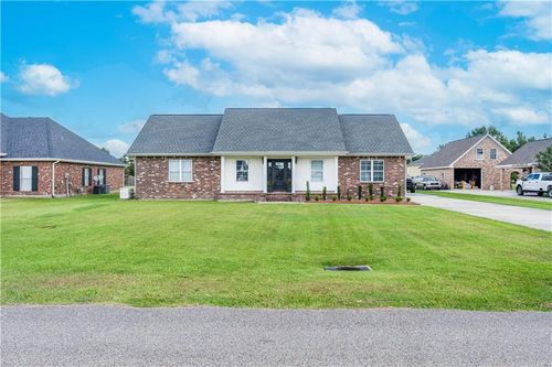 103 Bart St Street, Bourg, LA, 70343 | Card Image