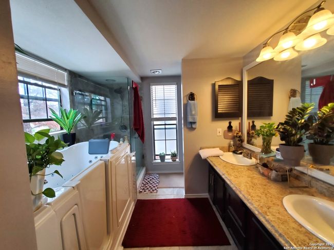 APT-502 - 6100 Woodlake Pkwy, Condo with 2 bedrooms, 2 bathrooms and null parking in San Antonio TX | Image 20