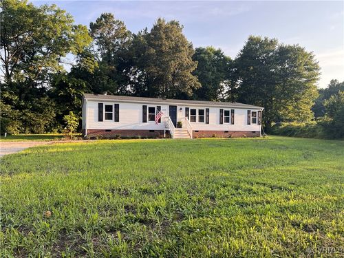 5225 Hopewell Rd, New Kent, VA, 23124-3305 | Card Image