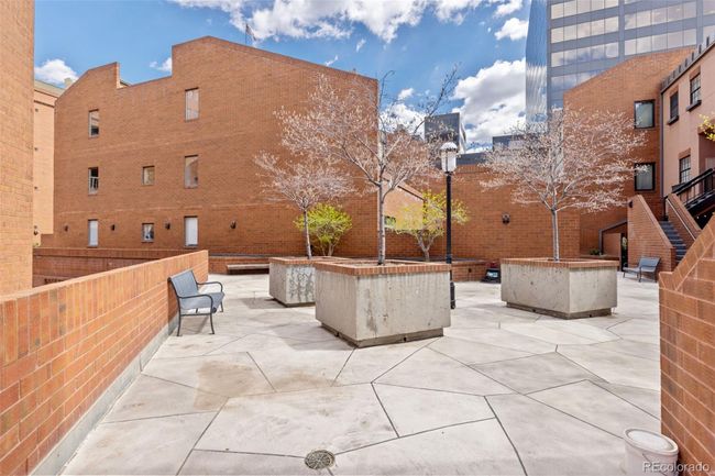 APT-5 - 1512 Larimer St, Condo with 3 bedrooms, 3 bathrooms and 2 parking in Denver CO | Image 38