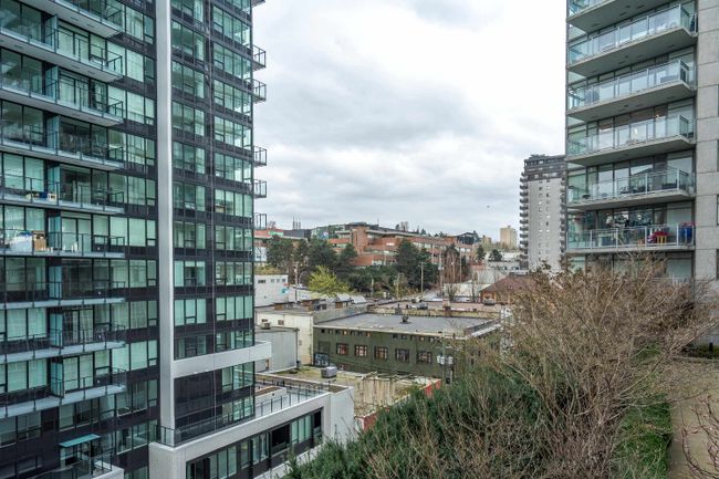 1006 - 892 Carnarvon Street, Condo with 2 bedrooms, 2 bathrooms and 1 parking in New Westminster BC | Image 34