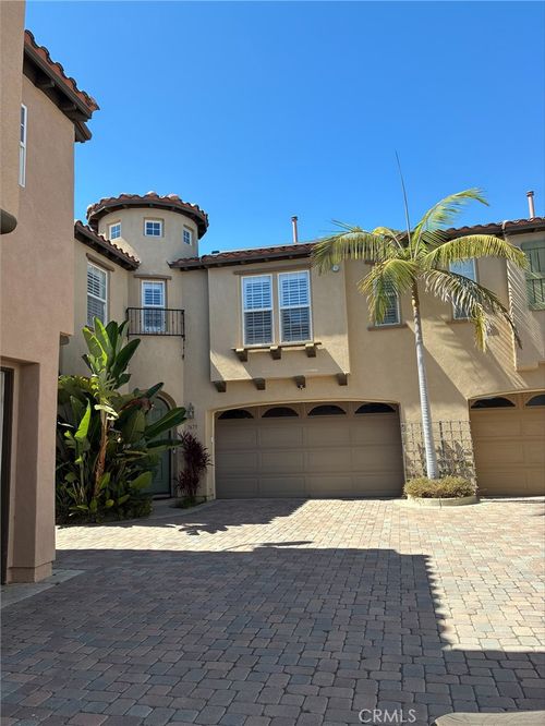 7675 Timber Cir, Huntington Beach, CA, 92648 | Card Image