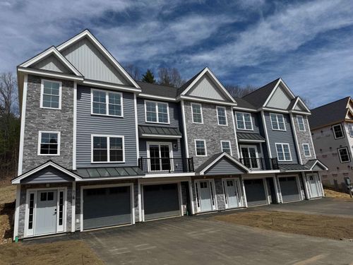 83 Kearsage Ln, Tilton, NH, 03276-5934 | Card Image