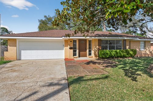 814 Sweetbriar St, Shreveport, LA, 71105-2835 | Card Image