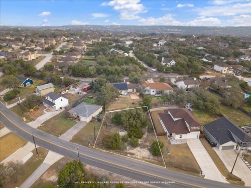 10209 Longhorn Skwy, Dripping Springs, TX, 78620-2632 | Card Image