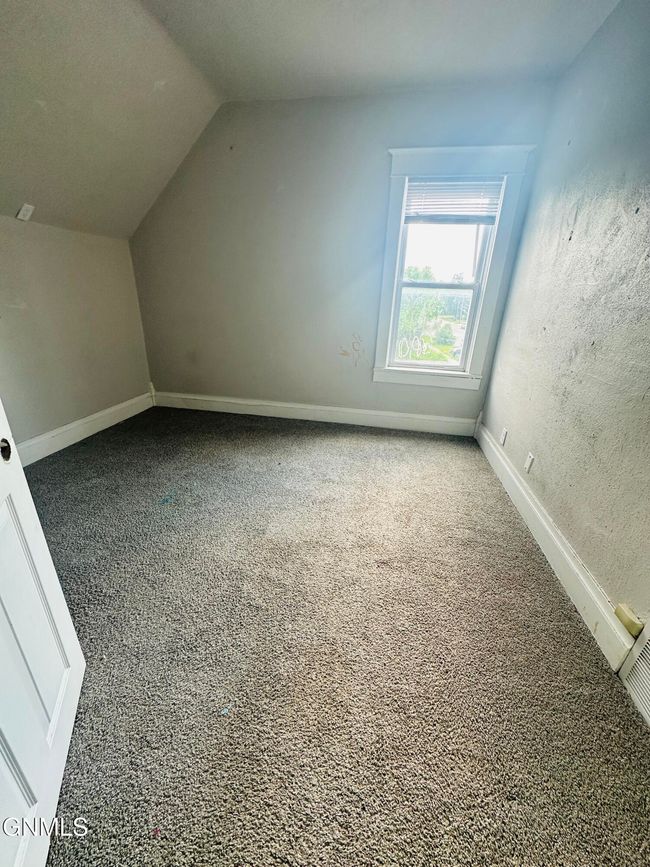 202 8 Th Ave Se, House other with 3 bedrooms, 1 bathrooms and null parking in Jamestown ND | Image 11