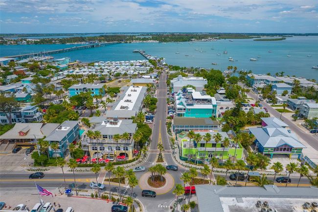 526 56 Th St, House other with 5 bedrooms, 5 bathrooms and null parking in HOLMES BEACH FL | Image 66