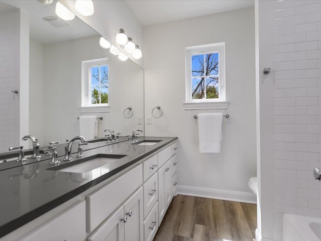 1332 S Lakeside Dr, House other with 4 bedrooms, 3 bathrooms and null parking in Burnet TX | Image 20