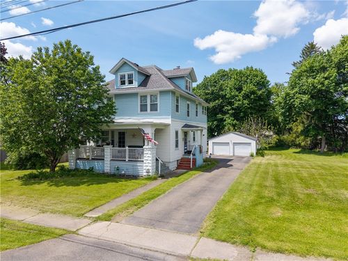 33 Liberty St, Dansville, NY, 14437-1635 | Card Image