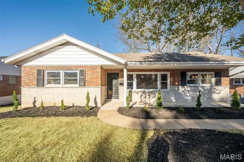 10081 Thorpe Avenue, St Louis, MO, 63114 | Card Image