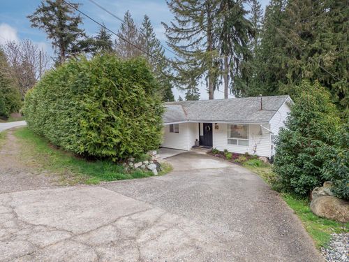 617 Gower Point Rd, Gibsons, BC, V0N1V8 | Card Image