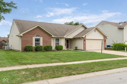 12828 Ramsgate Ct, Fishers, IN, 46038-9021 | Card Image