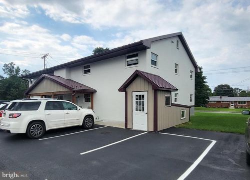 d-767 Roxbury Rd, SHIPPENSBURG, PA, 17257-9096 | Card Image