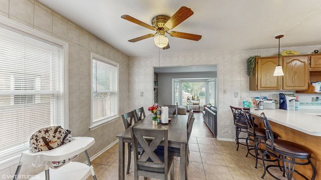 1910 N 76 Th Ct, House other with 4 bedrooms, 3 bathrooms and 5 parking in Elmwood Park IL | Image 7