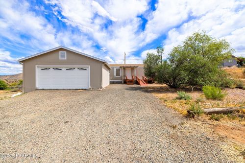 20929 E Coyote Ln, Cordes Lakes, AZ, 86333-2668 | Card Image