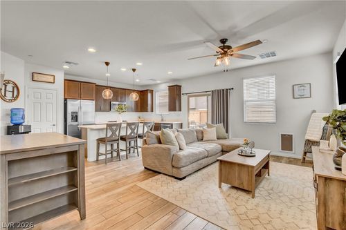 688 Bamboo Bend Place, Henderson, NV, 89011 | Card Image