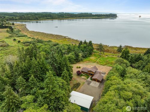 24 Anderson Ln, Hoquiam, WA, 98550-9705 | Card Image