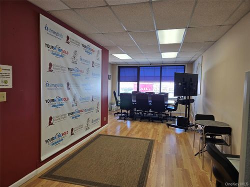 ste-2-91 63rd Dr, Rego Park, NY, 11374-3870 | Card Image