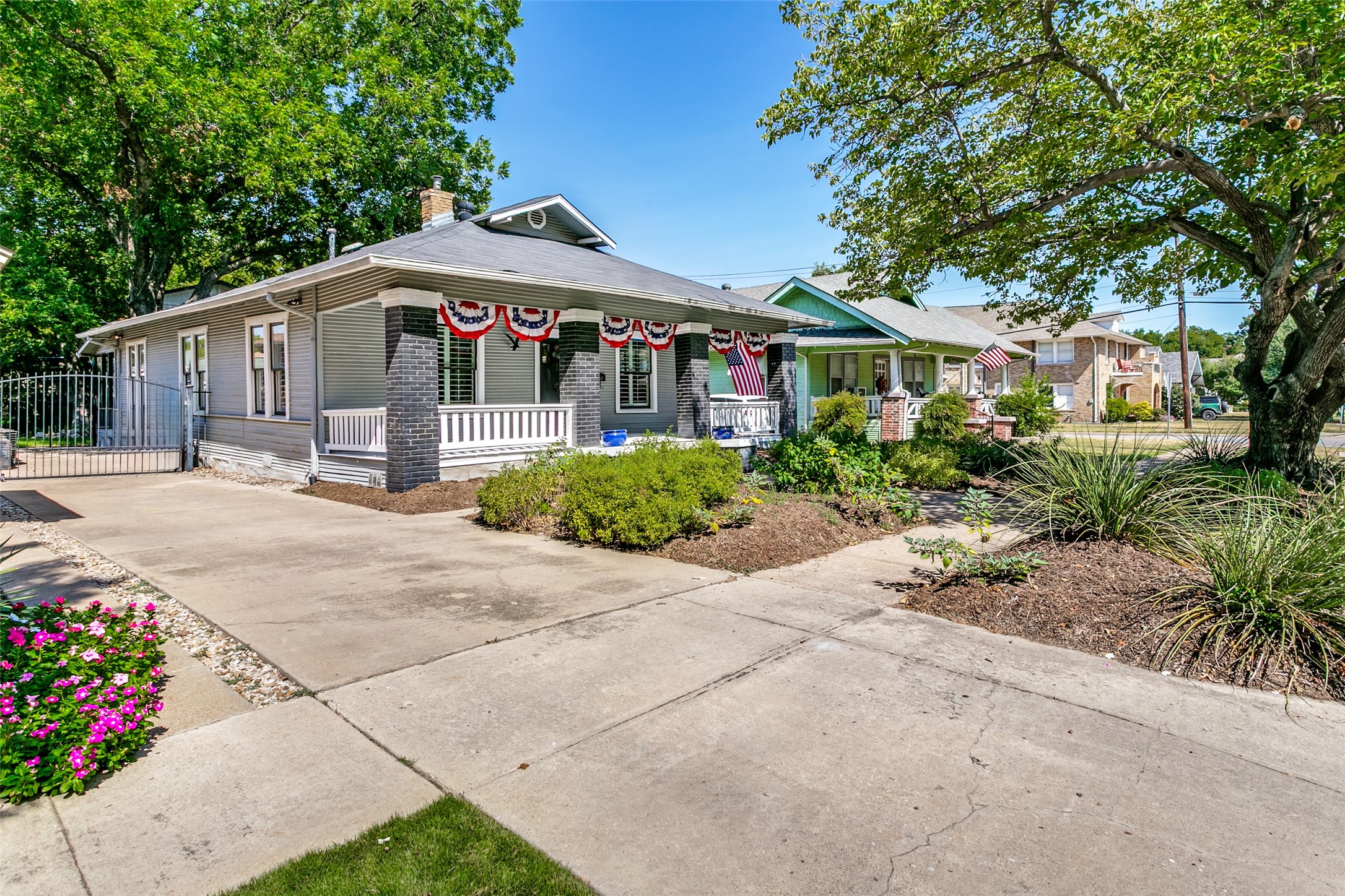 2004 Fairmount Ave, For Sale in Fort Worth - eXp Realty