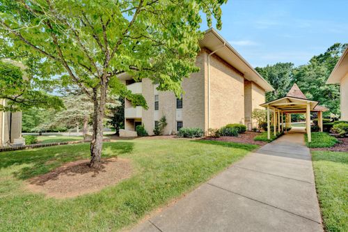 unit-9e-5260 Crossbow Cir, Roanoke, VA, 24018-9218 | Card Image