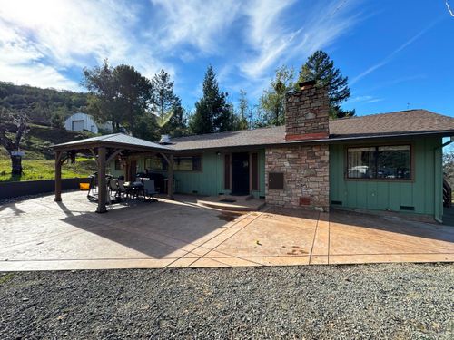 8411 Highway 175, Hopland, CA, 95449-9730 | Card Image