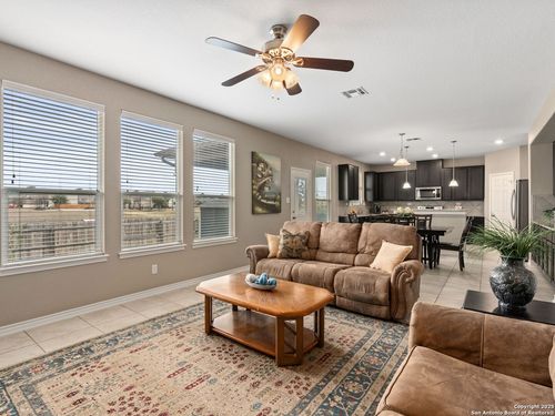 663 Pebble Bnd, New Braunfels, TX, 78130-5082 | Card Image