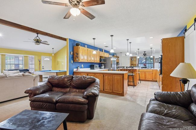 19229 Blume Dr, House other with 3 bedrooms, 2 bathrooms and null parking in Lytle TX | Image 6