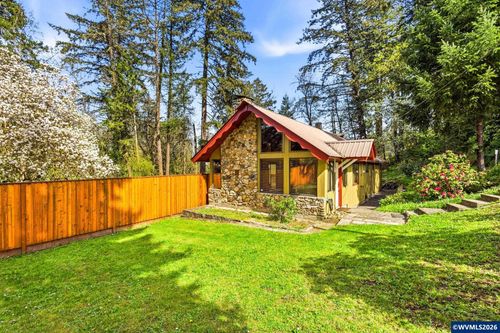 940 Oak Ter, Sweet Home, OR, 97386-2534 | Card Image