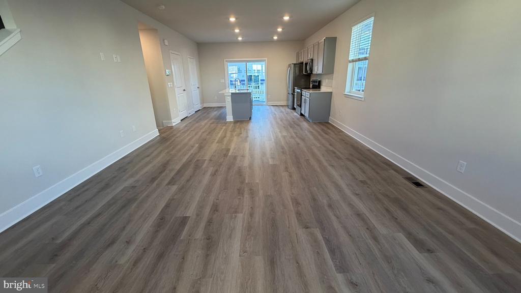 Residential Lease in WINCHESTER 4