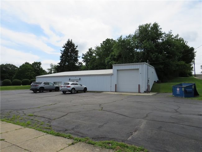 45 W Main St, Home with 0 bedrooms, 0 bathrooms and 12 parking in Sharpsville PA | Image 7