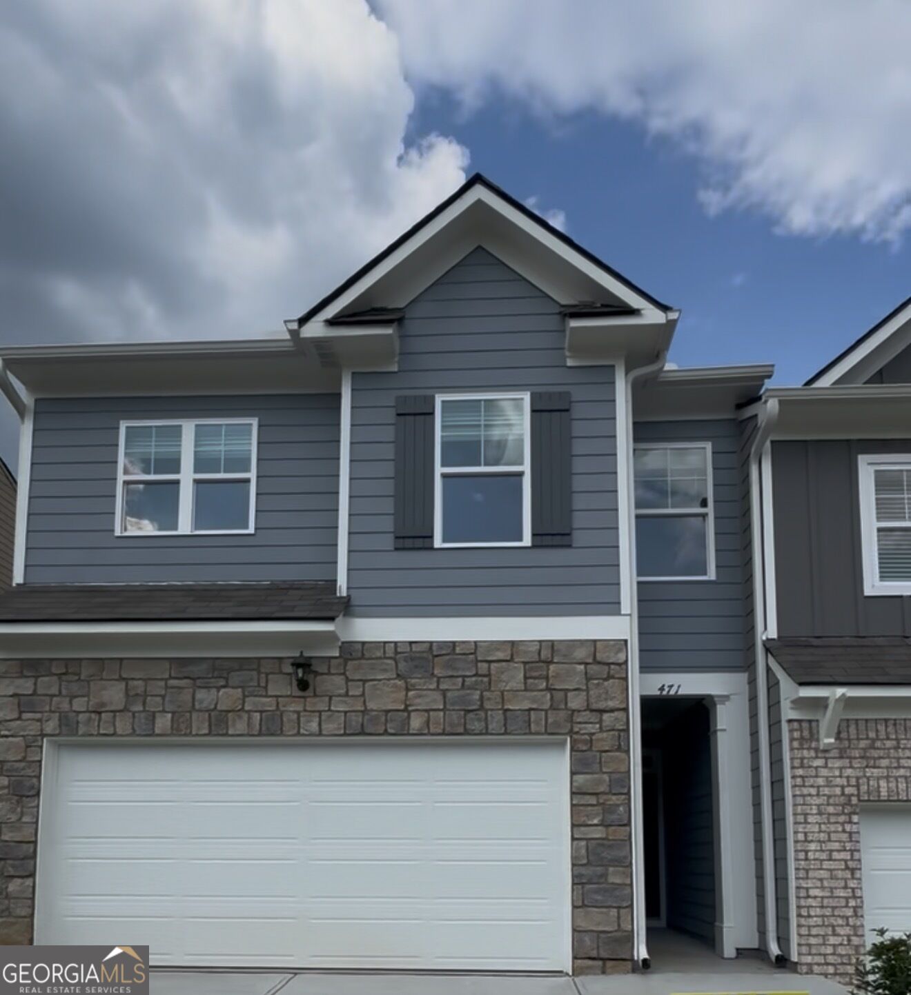 Residential Lease in Dahlonega
