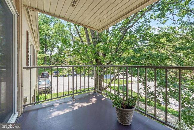 290 - 290 Old Forge Xing, Condo with 2 bedrooms, 2 bathrooms and null parking in DEVON PA | Image 13