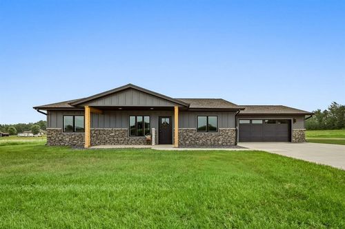 512 S Wilson St, Thorp, WI, 54771 | Card Image
