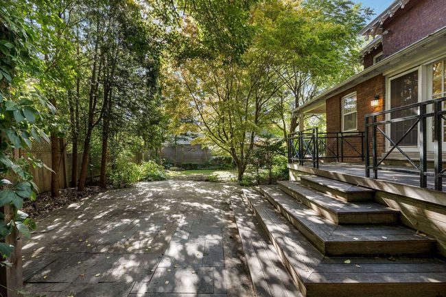 67 Chestnut Park Rd, House other with 5 bedrooms, 5 bathrooms and 4 parking in Toronto ON | Image 8