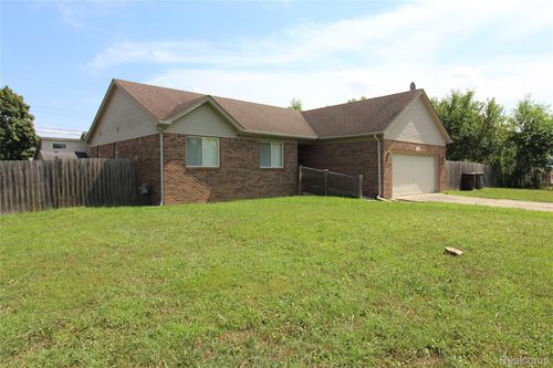 4315 Isabelle St, Inkster, MI, 48141-2147 | Card Image