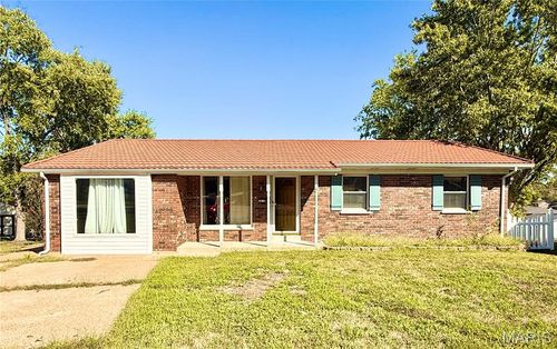 3878 W Elm Pl, Arnold, MO, 63010-4139 | Card Image