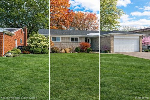 10127 Andrews Ave, Allen Park, MI, 48101-3801 | Card Image