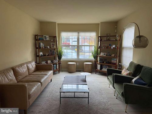 283 Fountayne Ln, LAWRENCEVILLE, NJ, 08648-2681 | Card Image