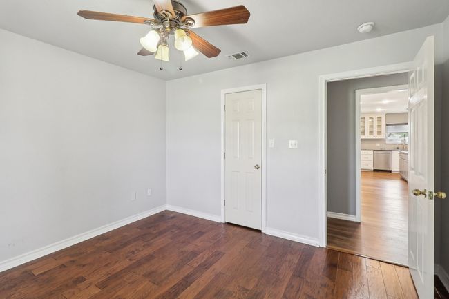 Tiled spare room or offfeaturing baseboards, ceiling fan, and recessed lighting | Image 17